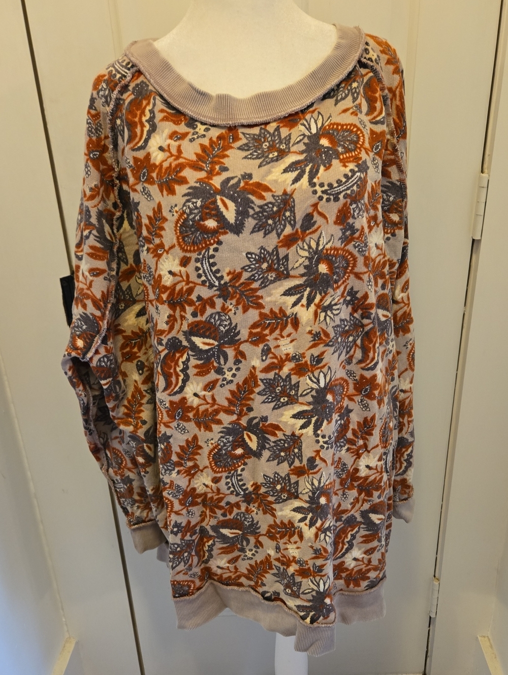 Free People Floral Long Sleeve Over Sized Long Sleeve Cotton Pullover Top Size L